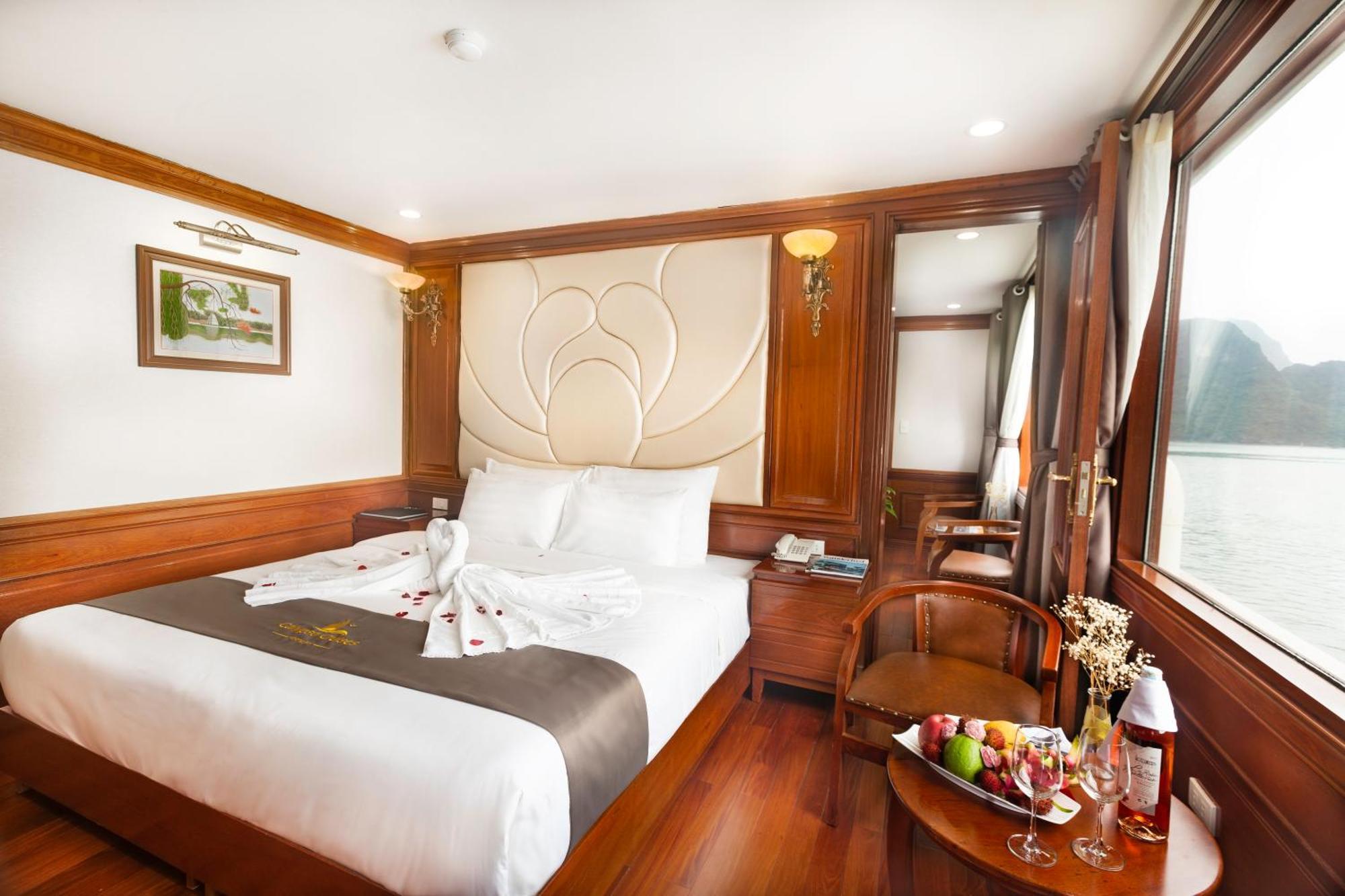 Le Journey Elegance Cruise Hotel Hạ Long-öböl Kültér fotó