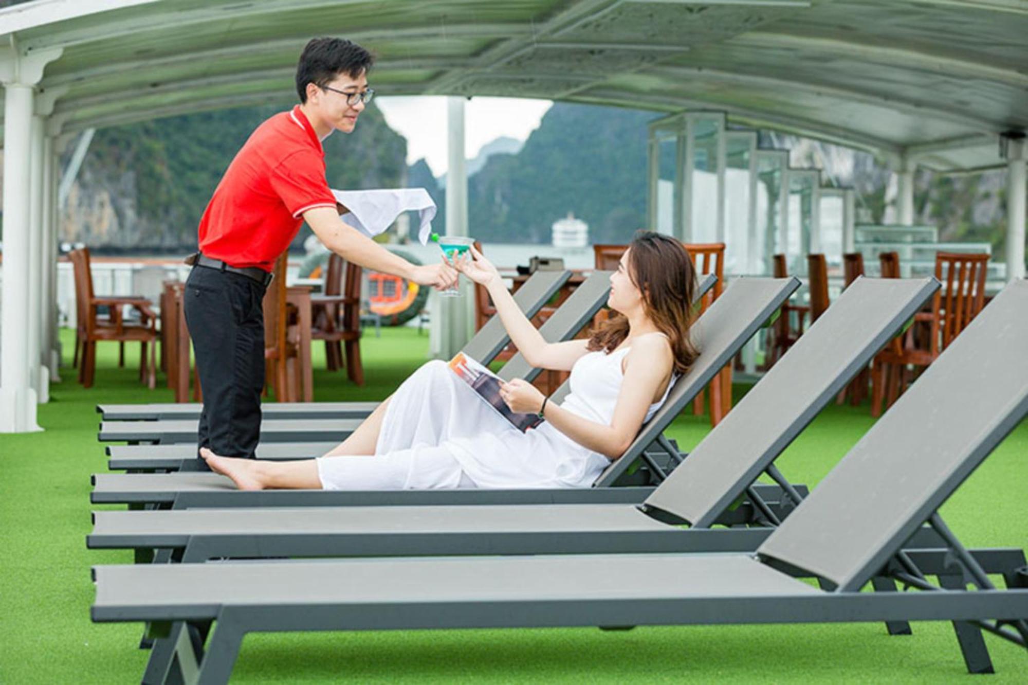 Le Journey Elegance Cruise Hotel Hạ Long-öböl Kültér fotó