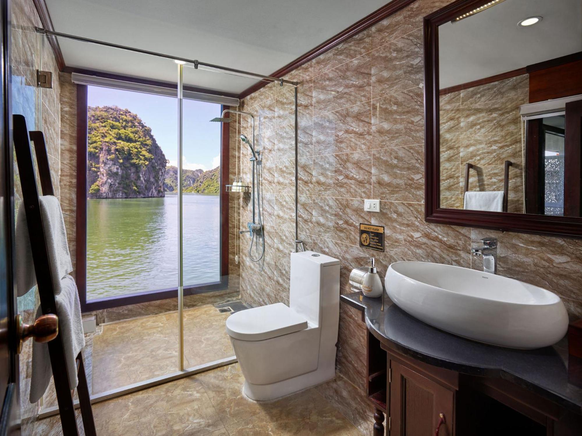 Le Journey Elegance Cruise Hotel Hạ Long-öböl Kültér fotó