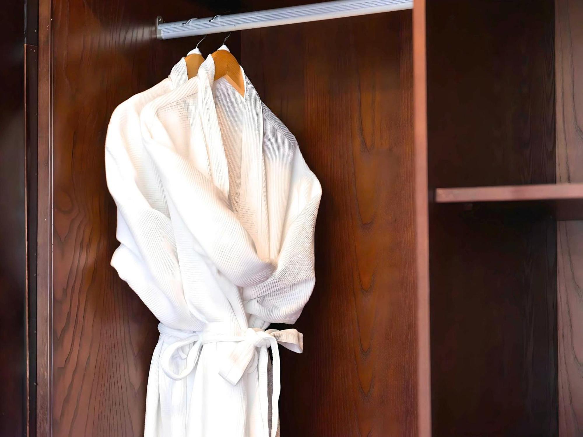 Le Journey Elegance Cruise Hotel Hạ Long-öböl Kültér fotó