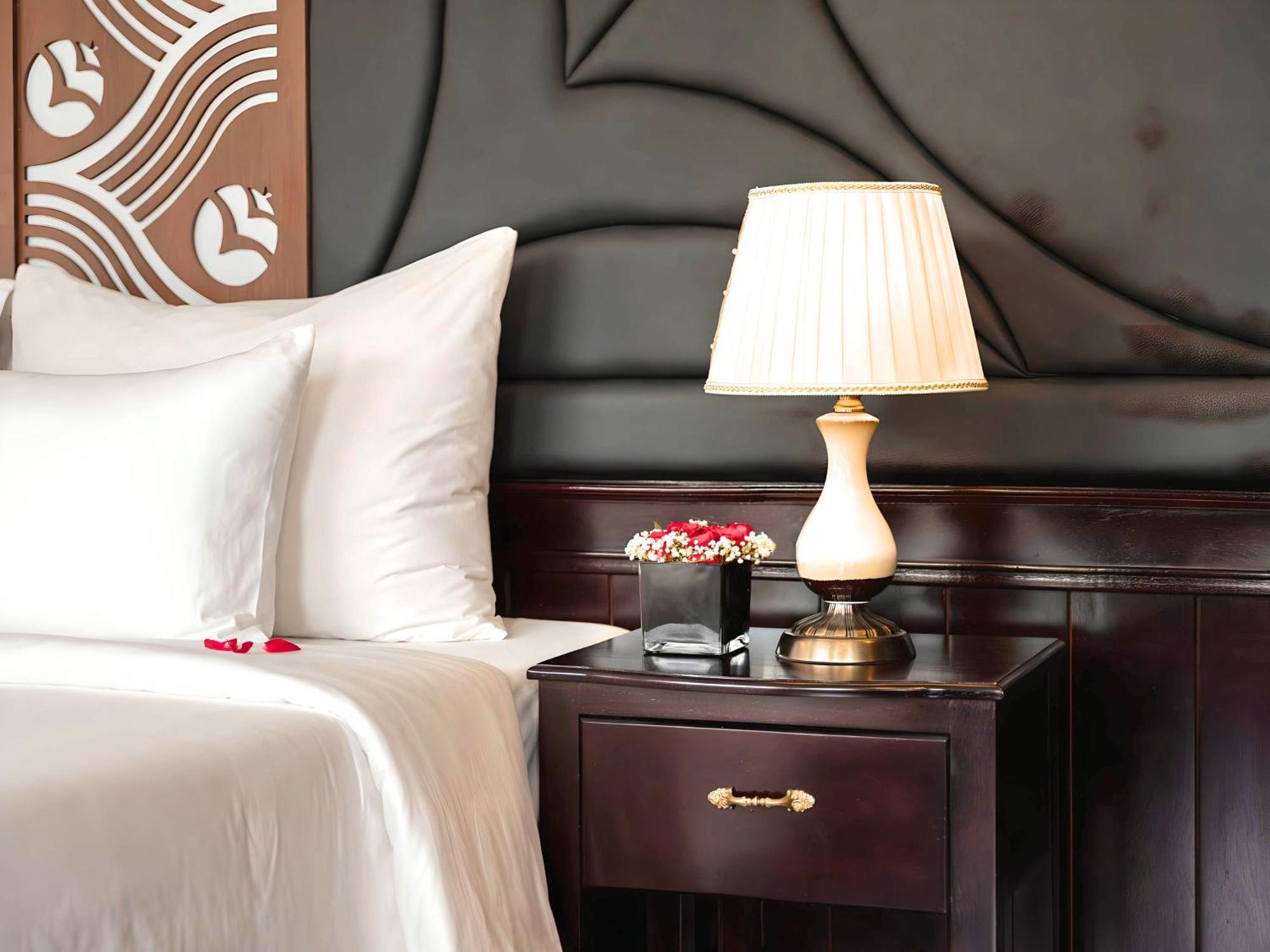 Le Journey Elegance Cruise Hotel Hạ Long-öböl Kültér fotó